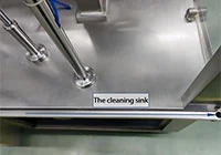 Fregadero de limpieza (en la mesa de trabajo)